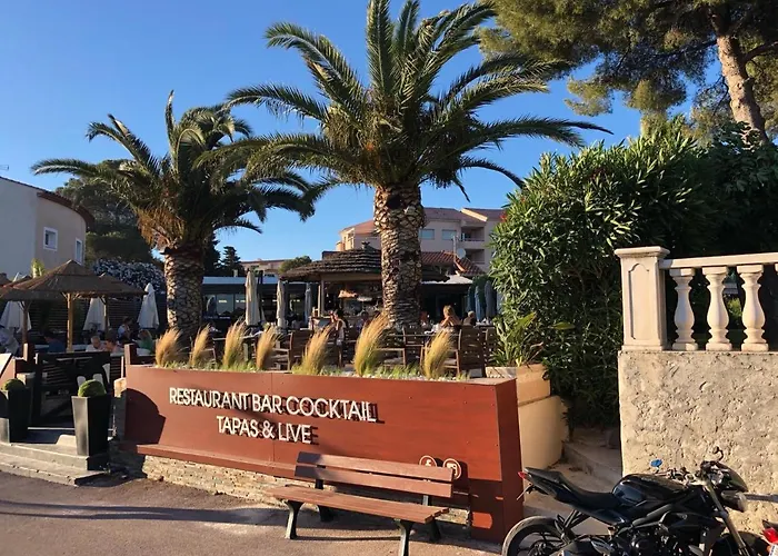 Duplex T3 Boulouris Pieds Dans L Eau * Saint-Raphaël